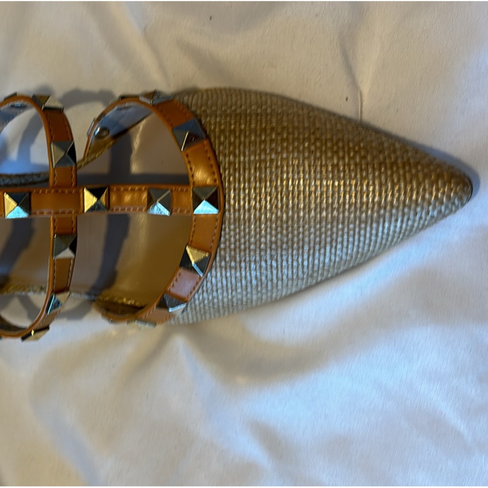 Classy Pumps - image 2